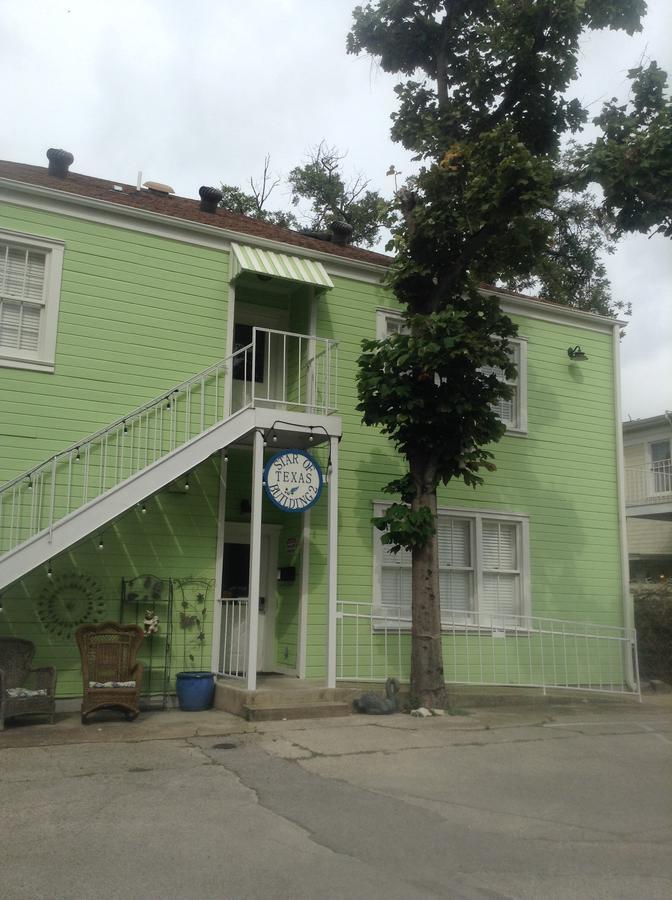 Star Of Texas Inn Building Two Austin Exteriör bild